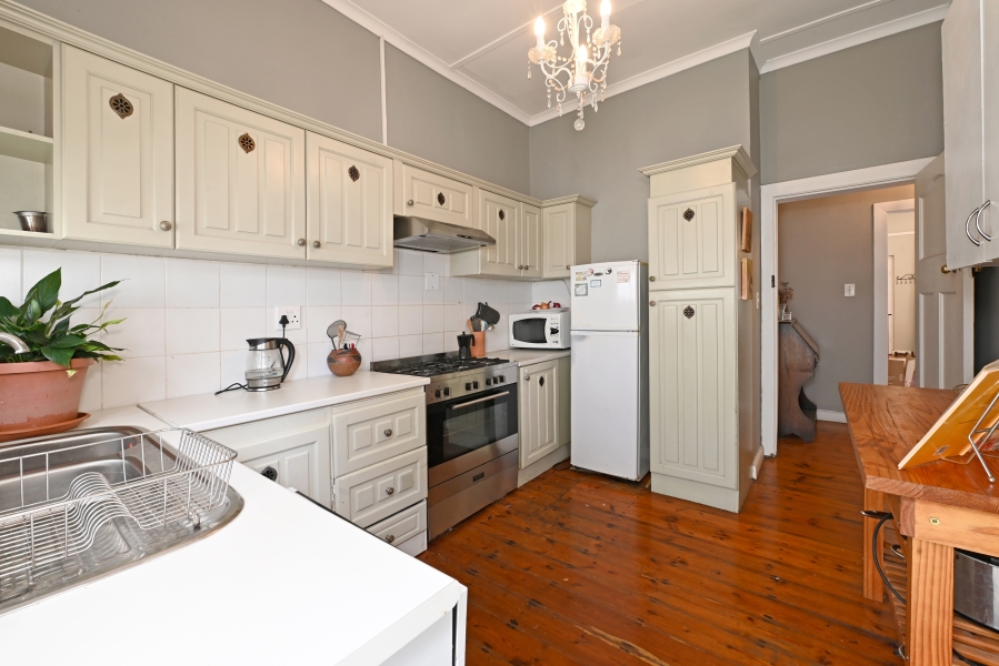 2 Bedroom Property for Sale in Kenilworth Western Cape